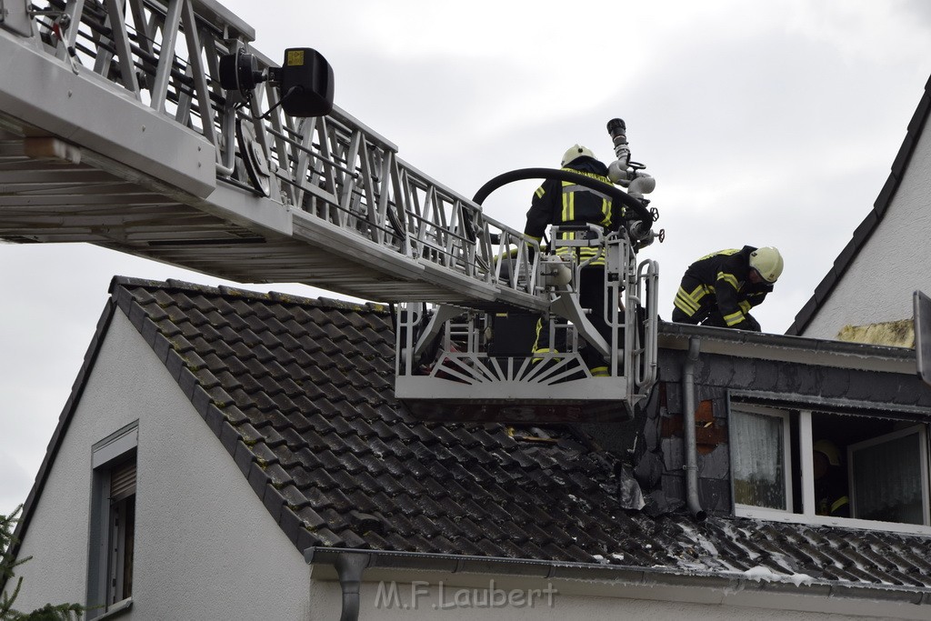 Feuer 2 Koeln Brueck Am Schildschen P42.JPG - Miklos Laubert